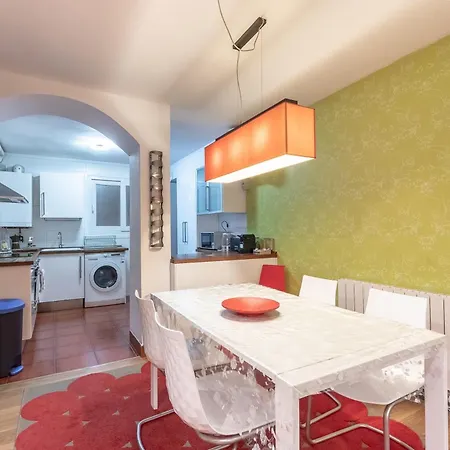 Tranquilo Con Wifi Y Cercano Al Metro Lejlighed *