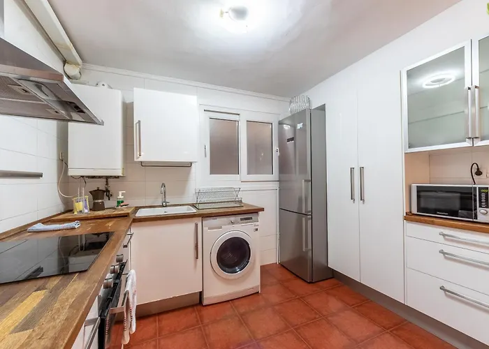 Tranquilo Con Wifi Y Cercano Al Metro Bilbau